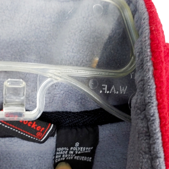 Foot Locker Vtg. Wm S Red 1/4 Zip Fleece Pullover - Picture 4 of 6